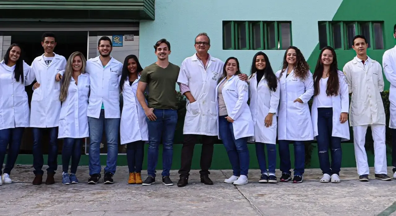 Equipe do Hospital Veterinário Reino Animal reunida