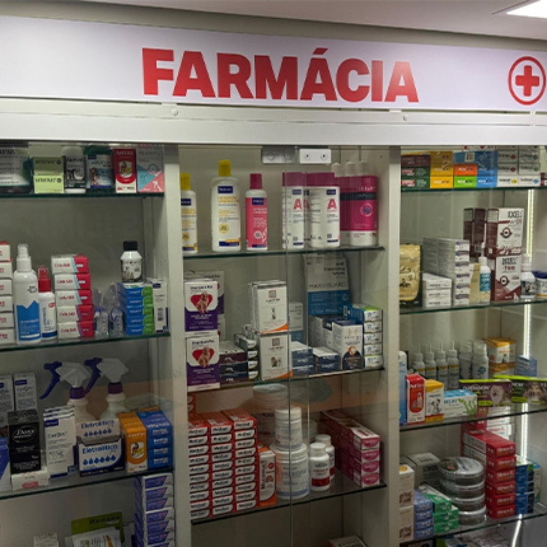 Farmácia e pet shop do hospital
